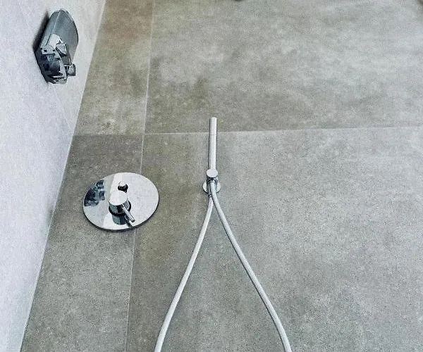 Lavinum ファームステイ モンテ・ディ・プローチダ